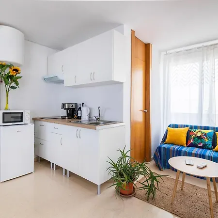 Grand - 8 Min To Center By Metro *