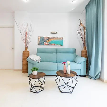 Διαμέρισμα Grand - 8 Min To Center By Metro *